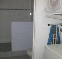 Bellbird Beach House - Southport Accommodation