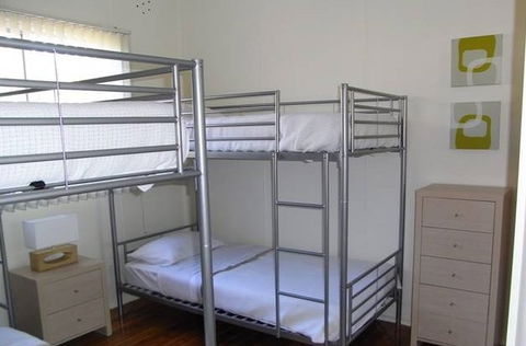 A Husky Sea-Esta - Southport Accommodation 1
