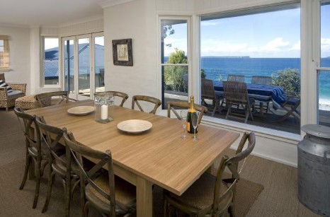 Absolute Waterfront At Hyams Beach - Elandra - Southport Accommodation 5