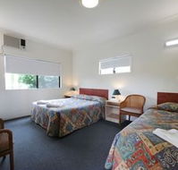 Hi-Way Motel - Southport Accommodation