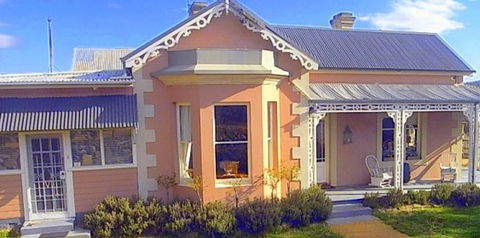 Cromwell House - Southport Accommodation 0