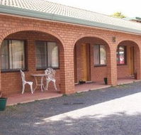Cooma Country Club Motor Inn - Southport Accommodation