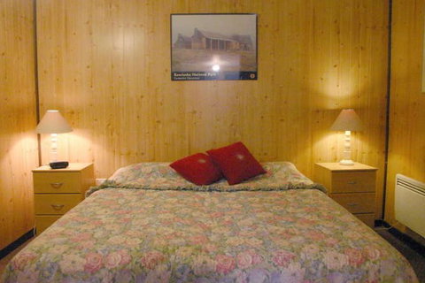 Carinya Alpine Village - Accommodation Southport 4