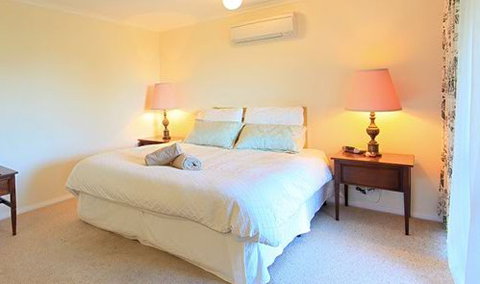 Queens Cottage - Southport Accommodation 4