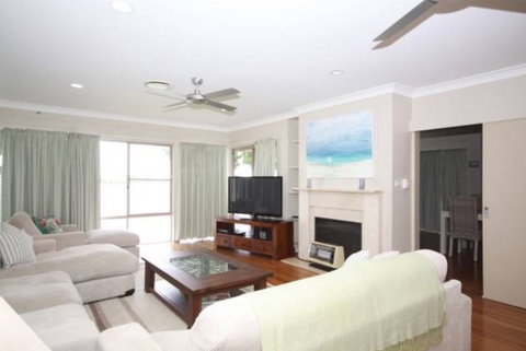 Sunset Boulevarde 12 - Accommodation Southport 1