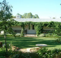 Wilga Park Cottage - Southport Accommodation