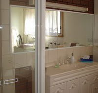 Murray Bank Holiday Units and Yabby Farm - Accommodation Southport