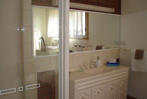 Murray Bank Holiday Units And Yabby Farm - Accommodation Southport 0