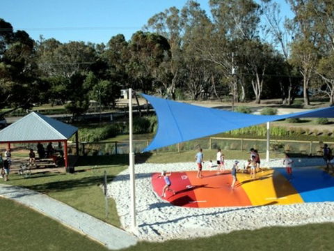 BIG4 Deniliquin Holiday Park - Accommodation Southport 1