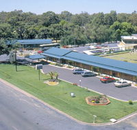 Deniliquin Country Club Motor Inn - Southport Accommodation