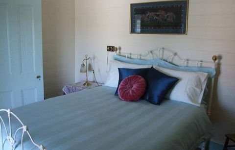 Allwood Cottage - Southport Accommodation 1