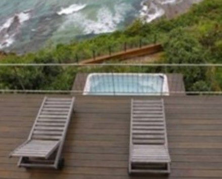 Asilomar Accommodation - Southport Accommodation 0