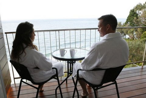 Asilomar Accommodation - Southport Accommodation 1