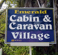 Emerald Cabin and Caravan Village - Accommodation Southport