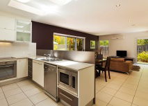 Best Western Plus Quarterdecks Retreat - Southport Accommodation 0