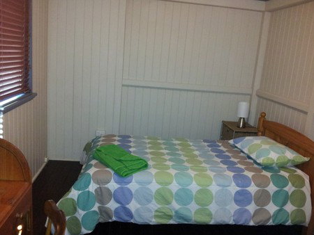 Auckland Street Queenslander - Southport Accommodation 4