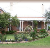 Guy House Bed and Breakfast - Southport Accommodation