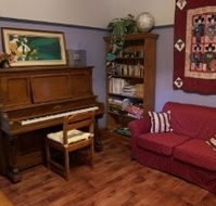 Barney Creek Vineyard Cottages - Accommodation Southport