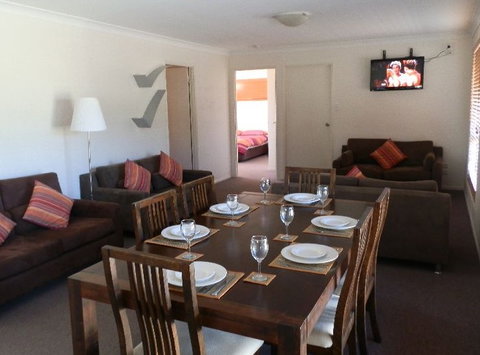 Peppertree Cabins Kingaroy - Accommodation Southport 1