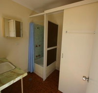 Nanango Caravan and Motorhome Park - Southport Accommodation