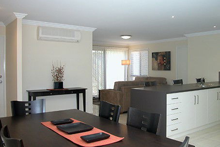Annand Mews Serviced Apartments - Southport Accommodation 2