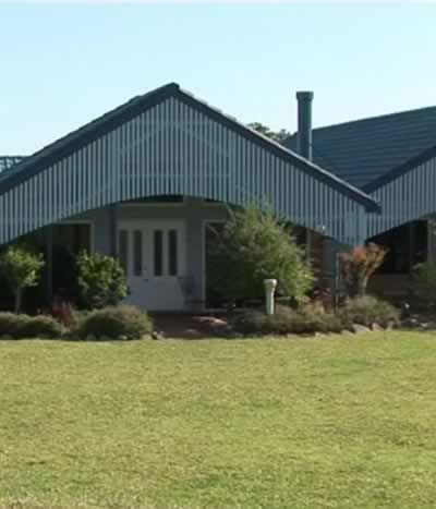 Jacaranda Country Lodge - Accommodation Southport 0