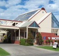 Riverboat Lodge Motor Inn - Southport Accommodation