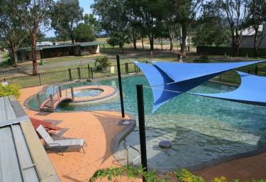 Valley Vineyard Tourist Park - Southport Accommodation 0