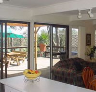 Lakeview Cottage - Accommodation Southport