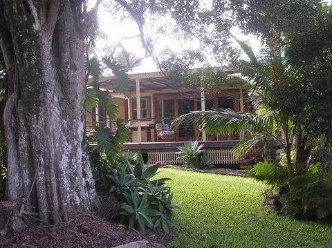 Cudgerie Homestead - Southport Accommodation 1