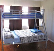 Surf N Sun Beachside Backpackers - Accommodation Southport