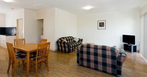 Alice On Todd - Accommodation Southport 5