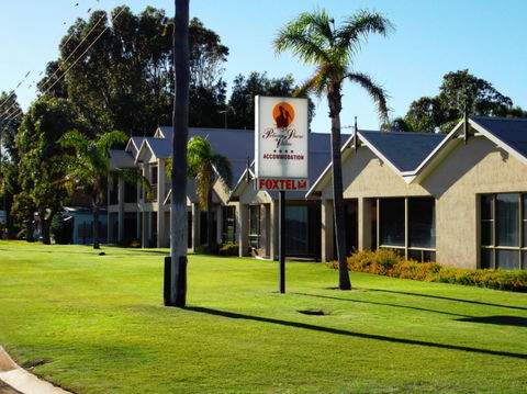 Pelican Shore Villas - Accommodation Southport 2