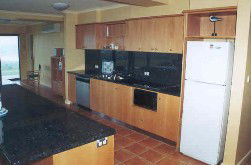 Horizons Beachfront Apartment - Accommodation Southport 3