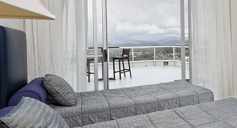 Mint Coolangatta Points North - Accommodation Southport 2