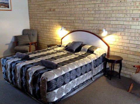 Albert Park Motor Inn - Southport Accommodation 3