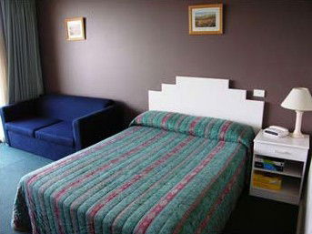Addisons On Anzac - Southport Accommodation 0