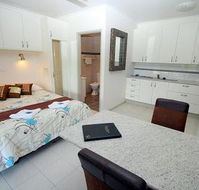 Coral Point Lodge - Accommodation Southport