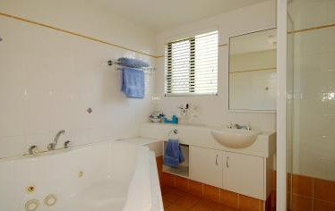 Best Western Macquarie Barracks Motor Inn - Accommodation Southport 3