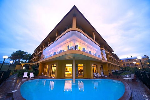 Apollo International - Southport Accommodation 0