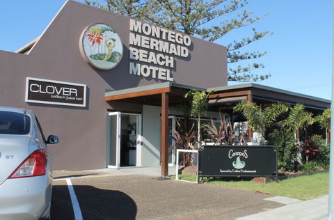 A' Montego Mermaid Beach Motel - Southport Accommodation 5