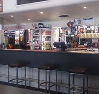 Settlers Hotel - Accommodation Southport