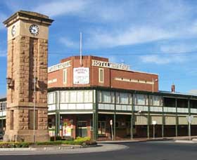 Imperial Hotel Coonabarabran - Accommodation Southport 0