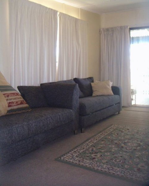 Eleven From The Left - Southport Accommodation 4