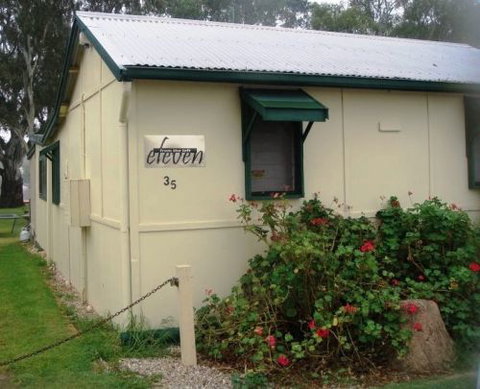 Eleven From The Left - Southport Accommodation 7