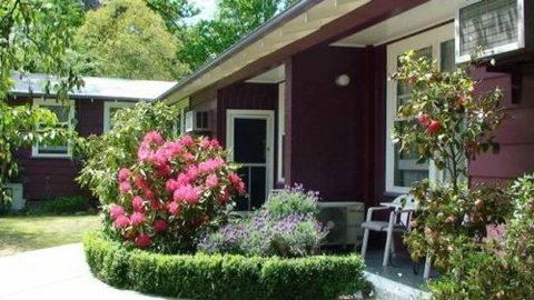 Elm Lodge Bright - Accommodation Southport 0