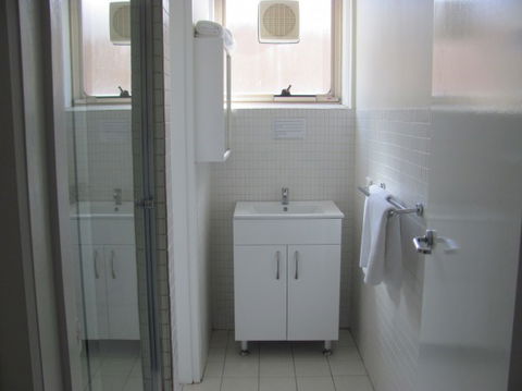 Apartments On Flemington - Southport Accommodation 4