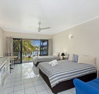 Hinchinbrook Marine Cove Motel - Southport Accommodation