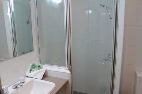 Ashwood Motel - Southport Accommodation 2
