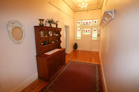 Grandview House Apartments - Accommodation Southport 1